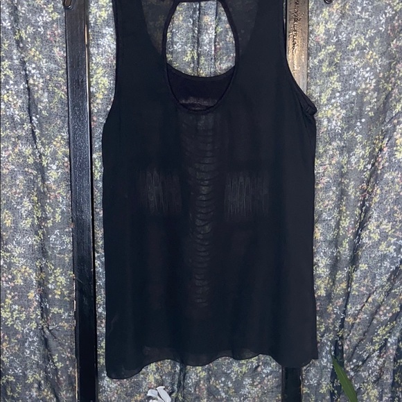 Top - Picture 5 of 5